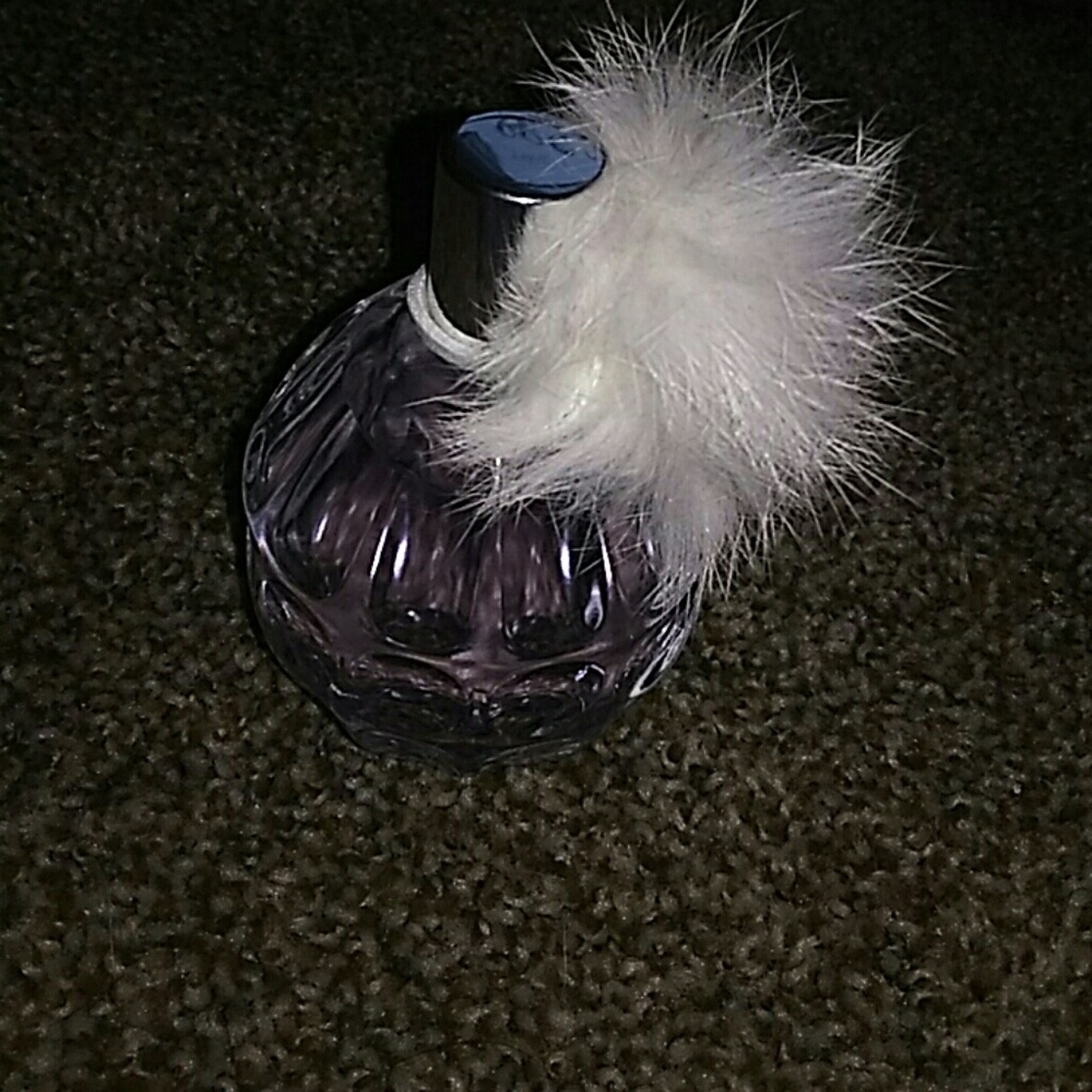 Perfume - Picture 2 of 3